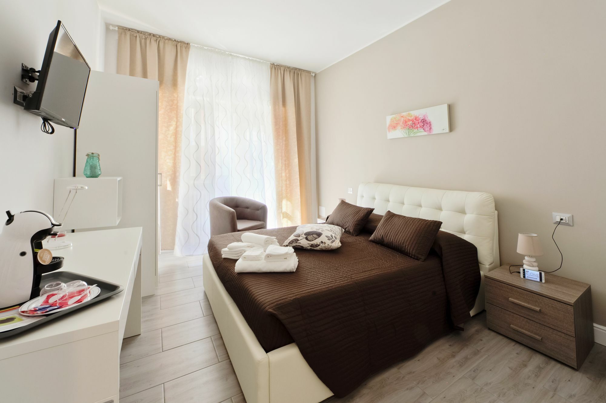 Hotel Pianeta Roma 48 Exteriér fotografie